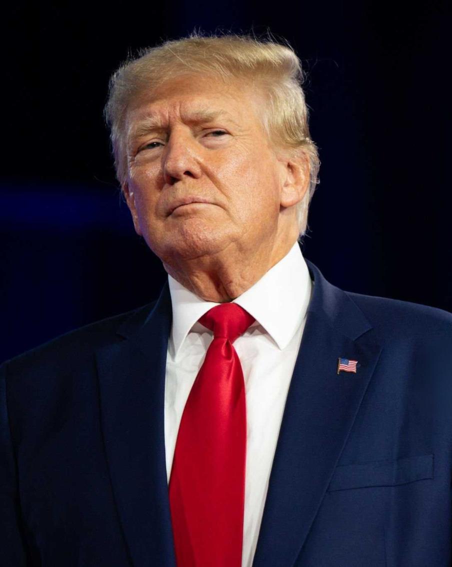 США введут против стран-участниц БРИКС пошлины в случае их полного отказа от доллара