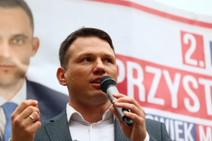 В Польше высказались относительно изменения отношения властей к украинскому конфликту