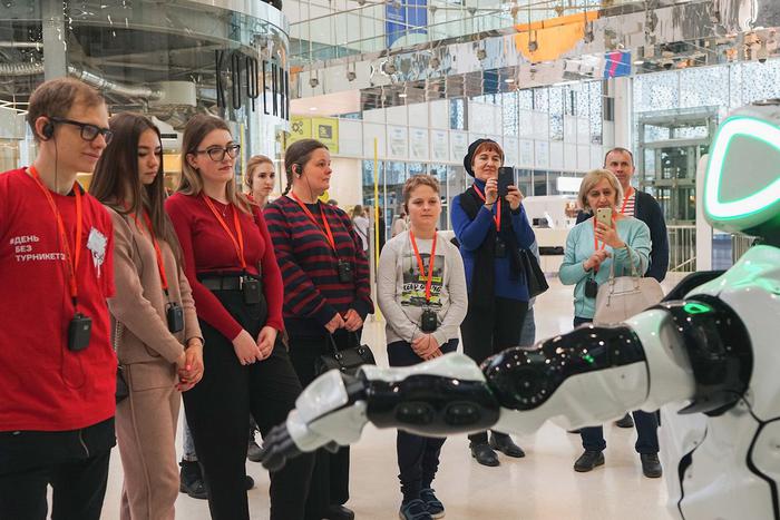 Москвичей и туристов приглашают на бесплатные экскурсии в рамках "Дня без турникетов"