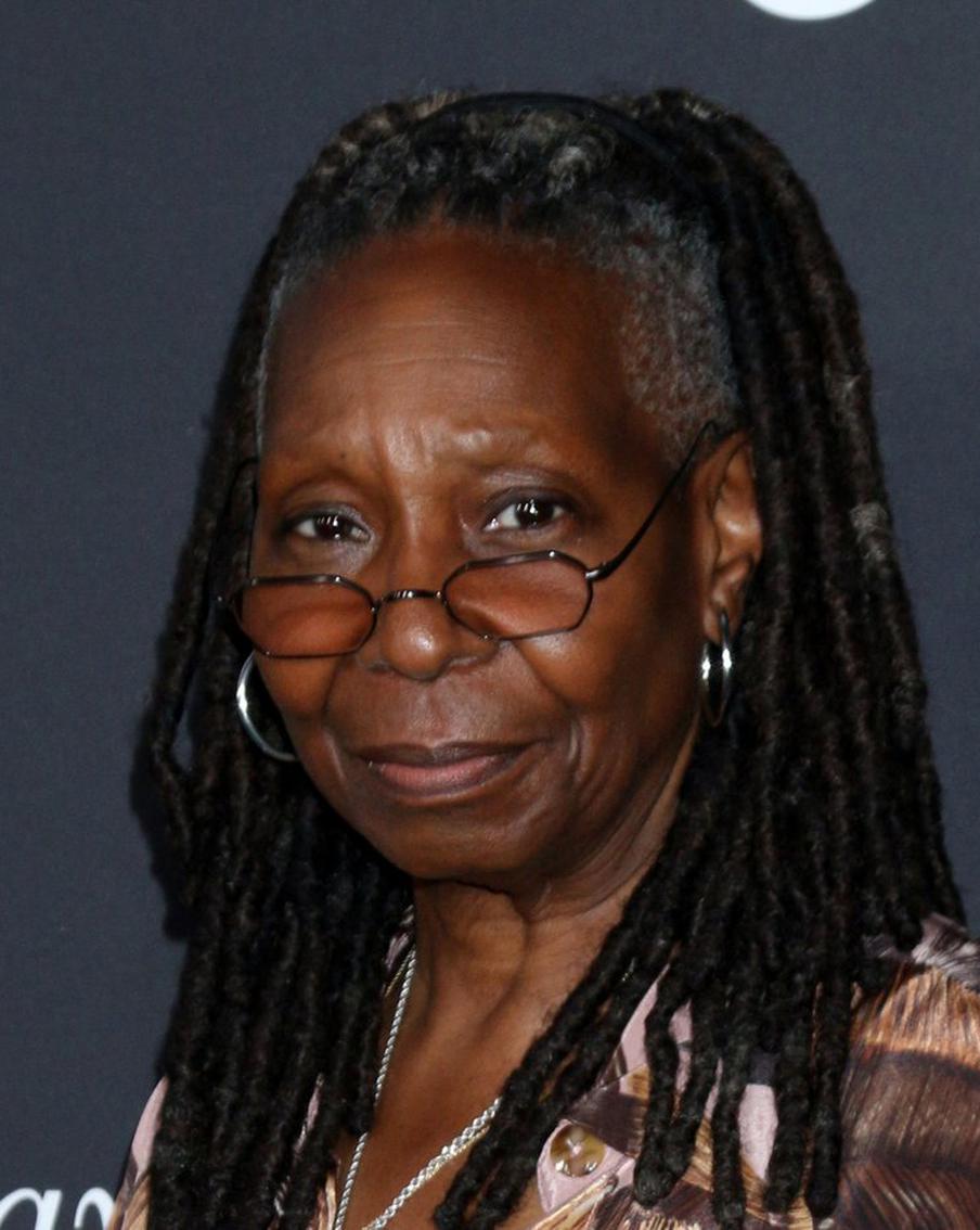 От Вупи Голдберг до Кристи Бринкли: почему глаукома угрожает преимущественно женщинам