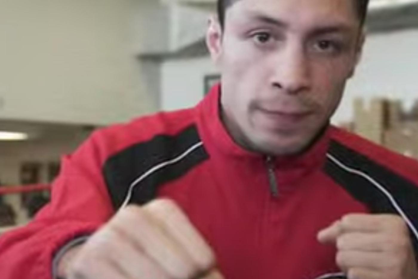 Умер Исраэль Васкес, обладатель трёх титулов чемпиона мира по боксу