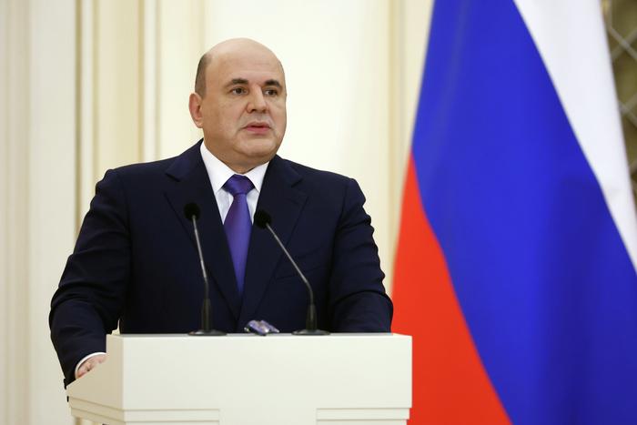 Мишустин предложил обсудить проблему навязывания гражданам России разных услуг