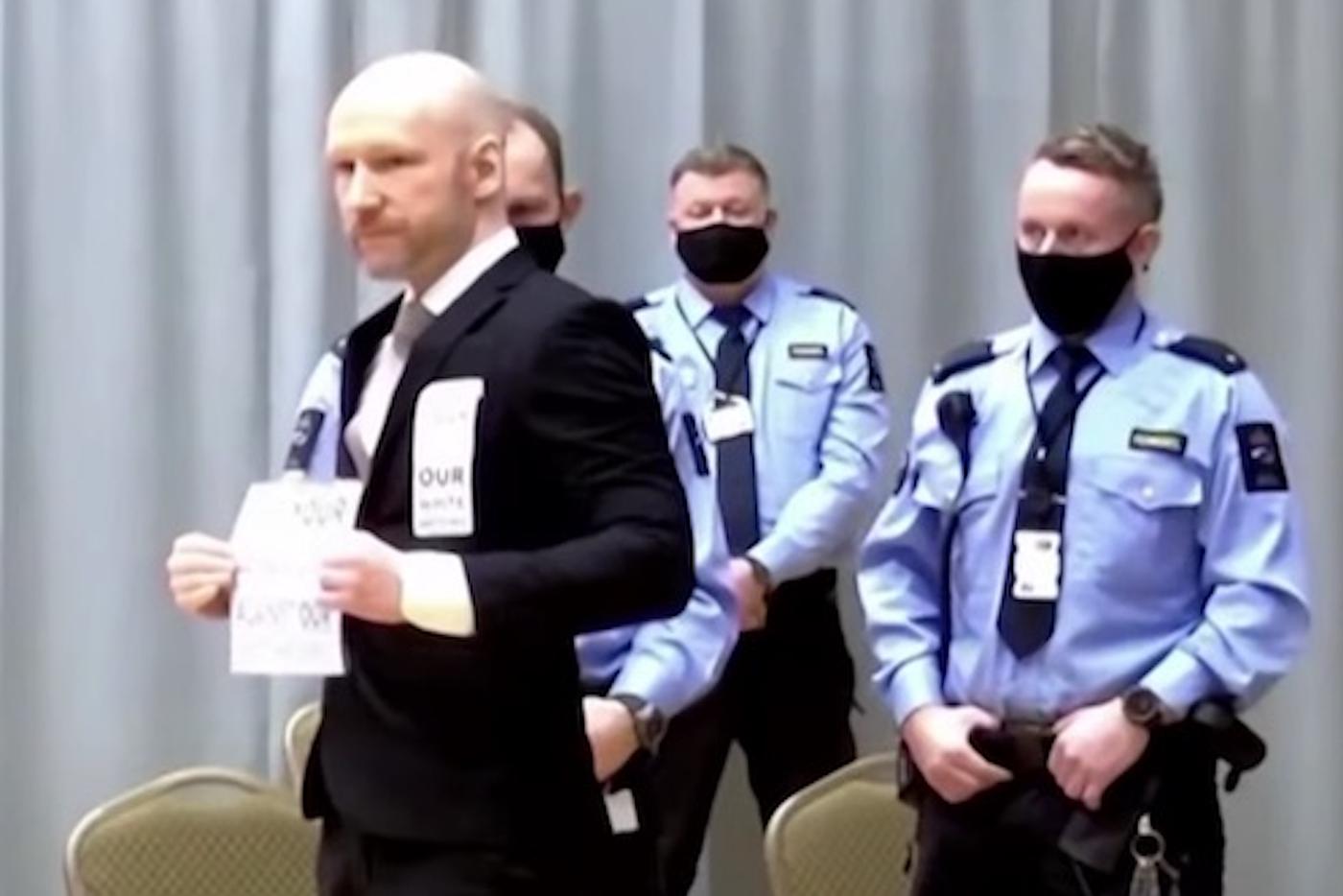 Норвежский суд отказался досрочно выпускать Андерса Брейвика на свободу