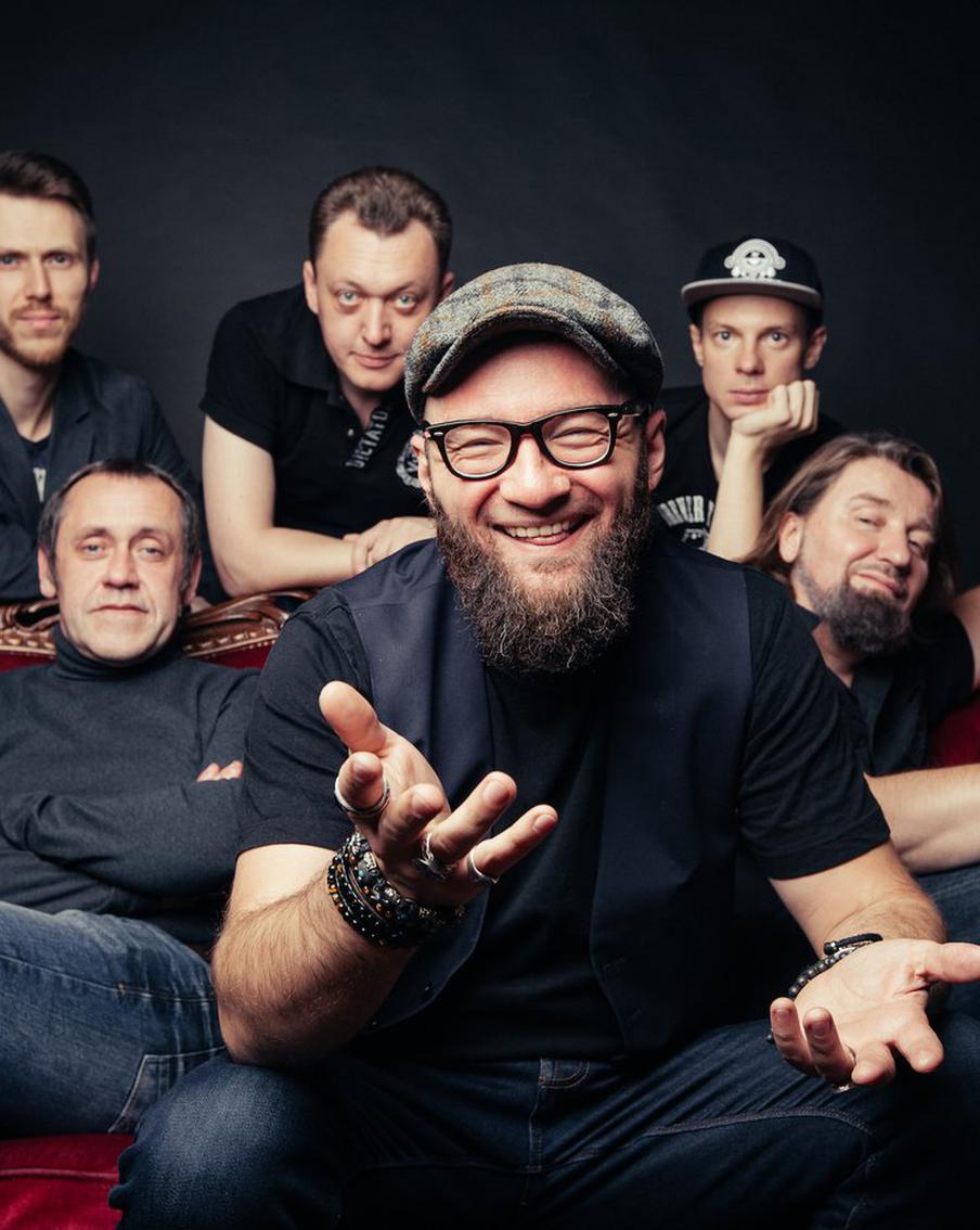 У группы "Рекорд Оркестр" вышел сингл "Джигит и НЛО"