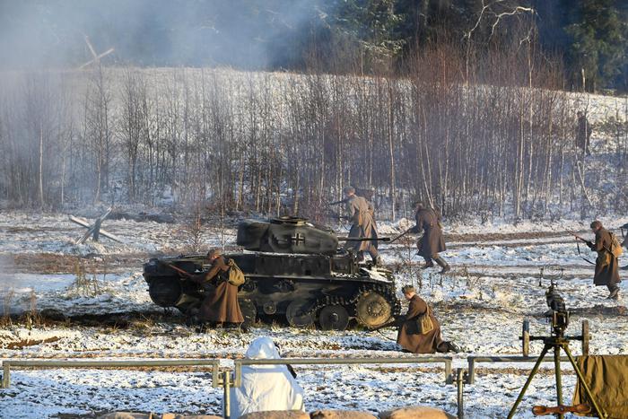 Первыми зрителями исторической реконструкции стали свидетели событий в Москве 1941 года