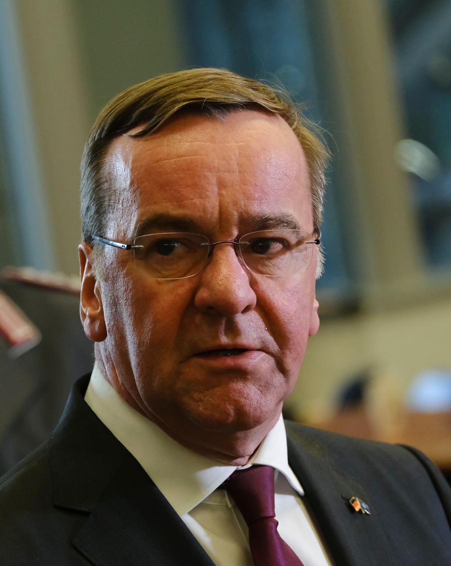 Чем грозит России отправка немецких миротворцев на Украину