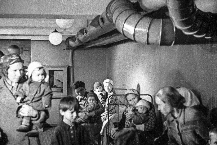 "Рокоссовский лично пообещал разгромить врага": москвич о жизни в городе, к которому шли немцы