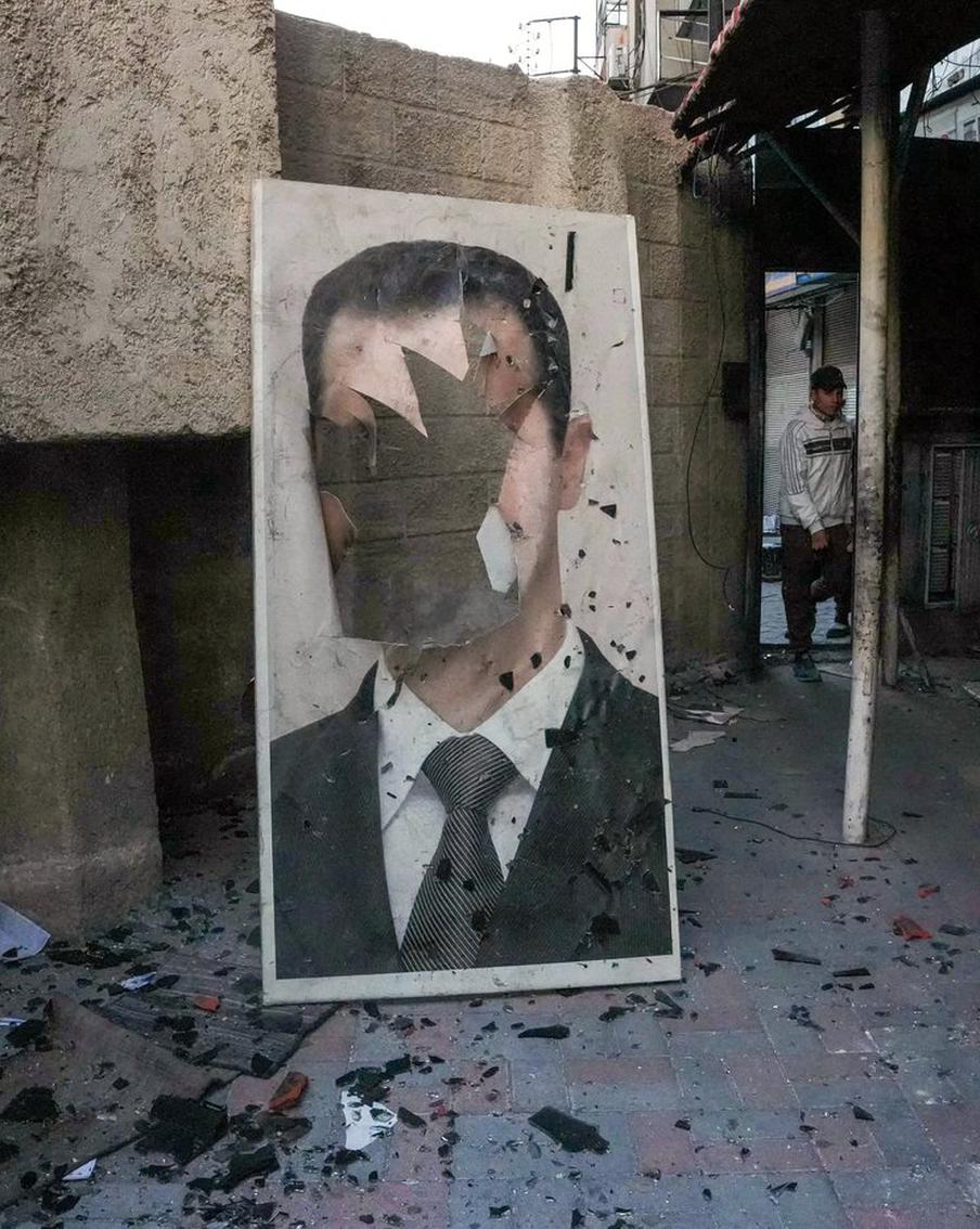 Произошедшее в Сирии удивило весь мир, заявили в Кремле