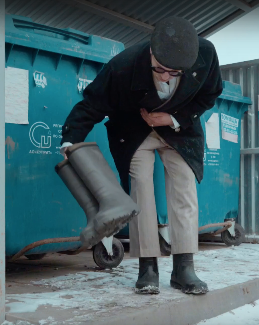 Кировские блогеры записали трек и сняли клип, чтобы им в городе построили ливнёвку
