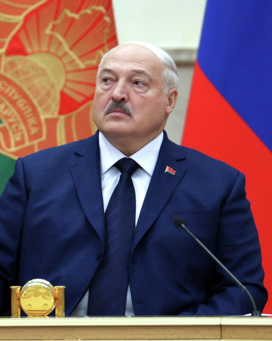 Лукашенко рассказал подробности о площадках для размещения "Орешника" в Белоруссии