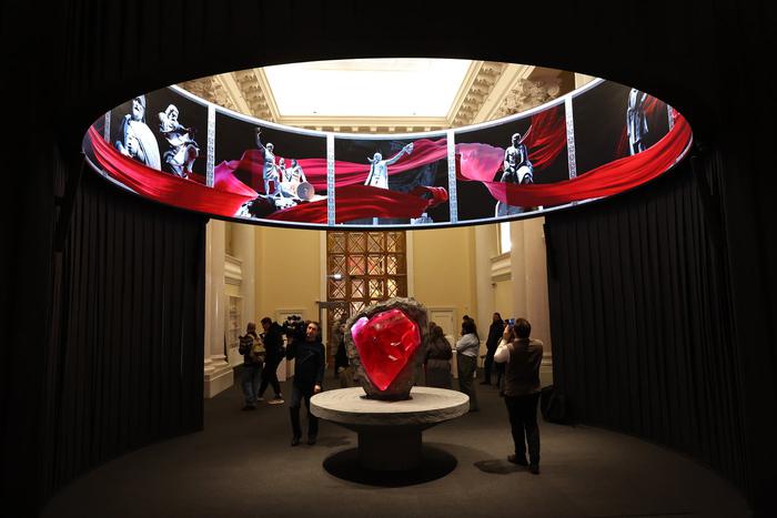 Герои прошлого и настоящего придадут сил москвичам