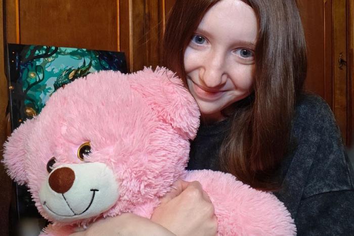 Парики помогают детям стать счастливее: благотворительный фонд помогает маленьким онкопациентам