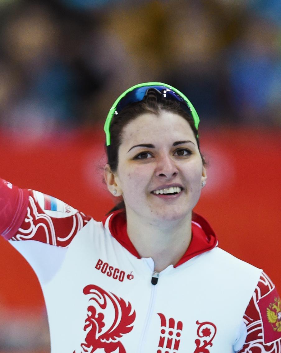 Звезда конькобежного спорта Ангелина Голикова высоко оценила катки проекта "Зима в Москве"