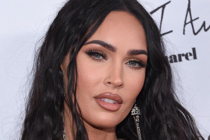 Меган Фокс станет матерью-одиночкой? Актриса разорвала отношения с Machine Gun Kelly