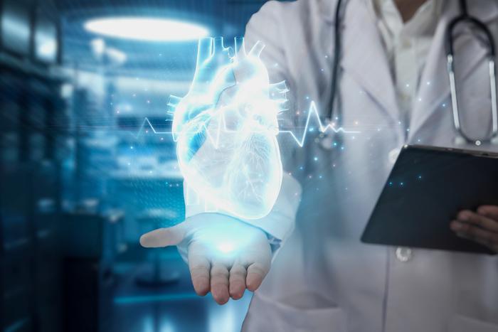 Сенсационное исследование: человек живёт после смерти в мозгах и сердцах других