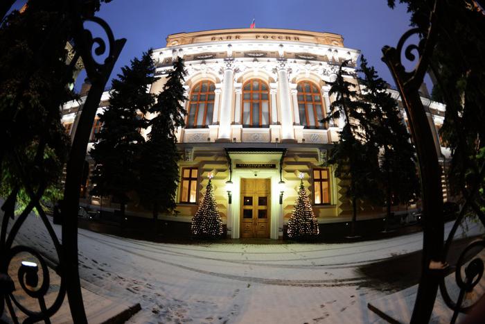 Экс-глава ЦБ Дубинин: ключевая ставка повысится до 22 процентов