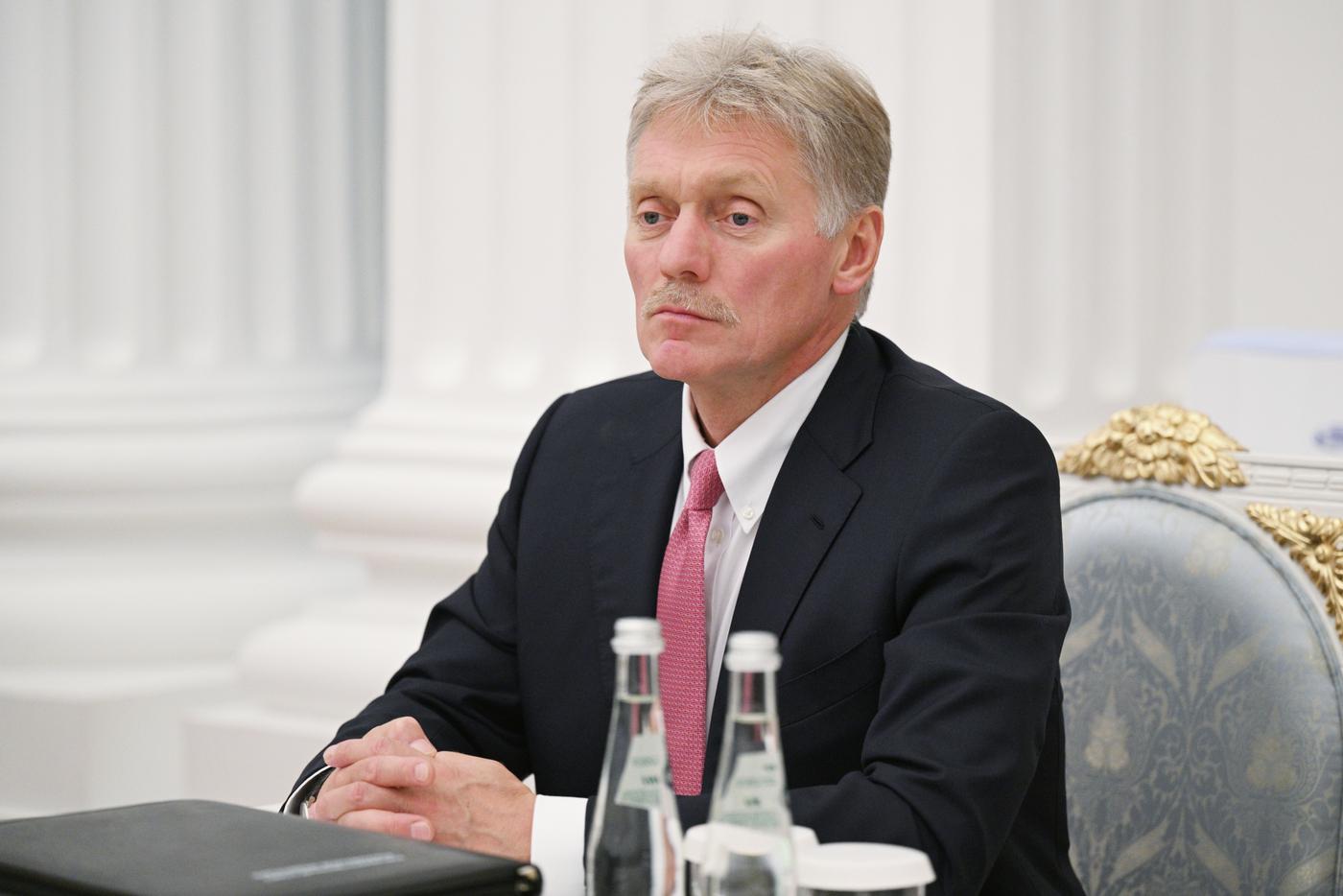 Песков назвал поражение энергообъектов на Украине ответом на удары по Таганрогу