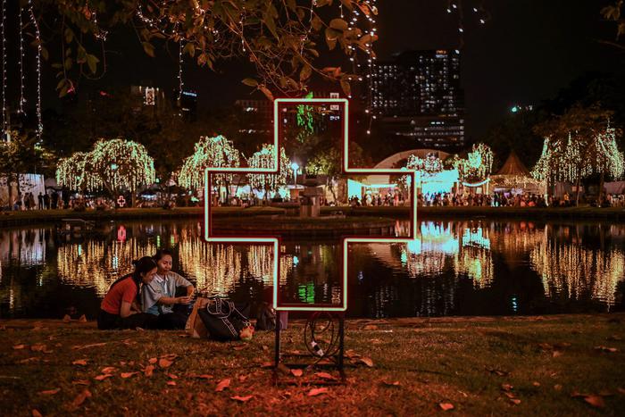 Из-за взрыва на благотворительной ярмарке в Таиланде четверо человек погибло и более 40 пострадали