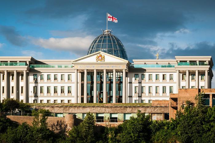 ЦИК Грузии подвёл итоги голосования за президента страны. Им стал экс-футболист тбилисского "Динамо"