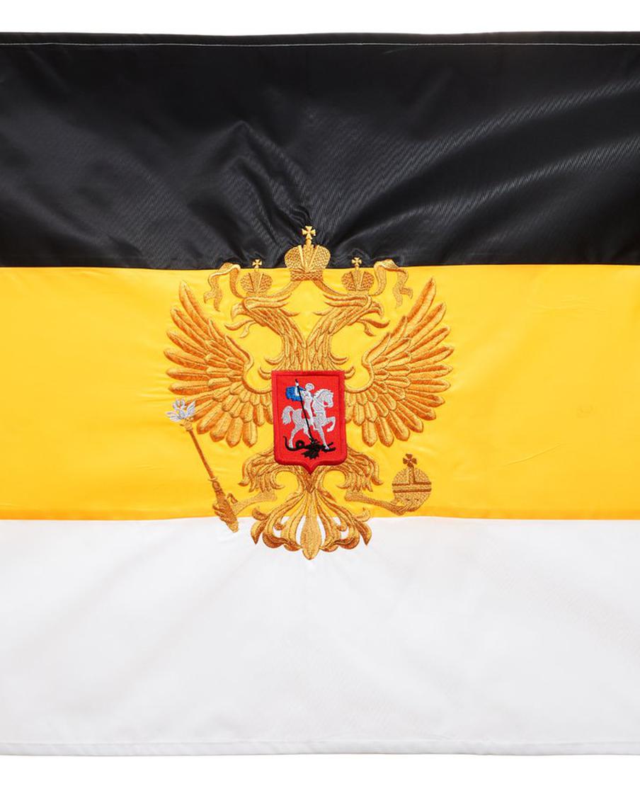 СК заведёт уголовное дело на экстремистов, угрожавших из-за фото с флагом