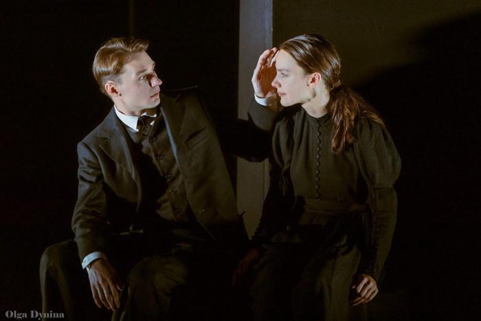 Котик промурлыкала и своё счастье, и Старцева. В Театре Вахтангова поставили спектакль "Ионыч" по Чехову