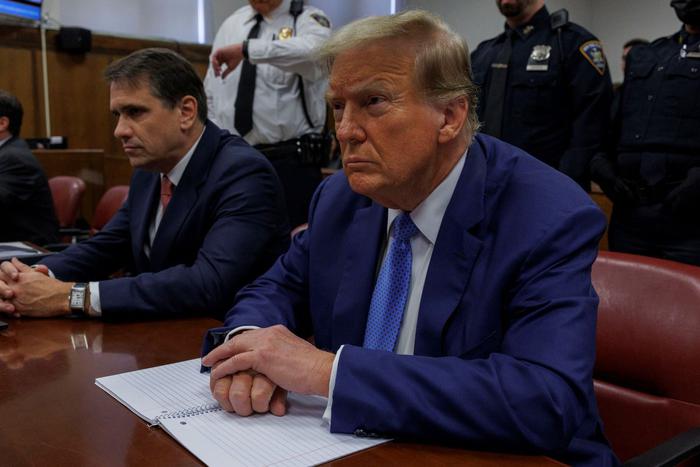 Принято сенсационное решение по делу о связи Трампа с порноактрисой