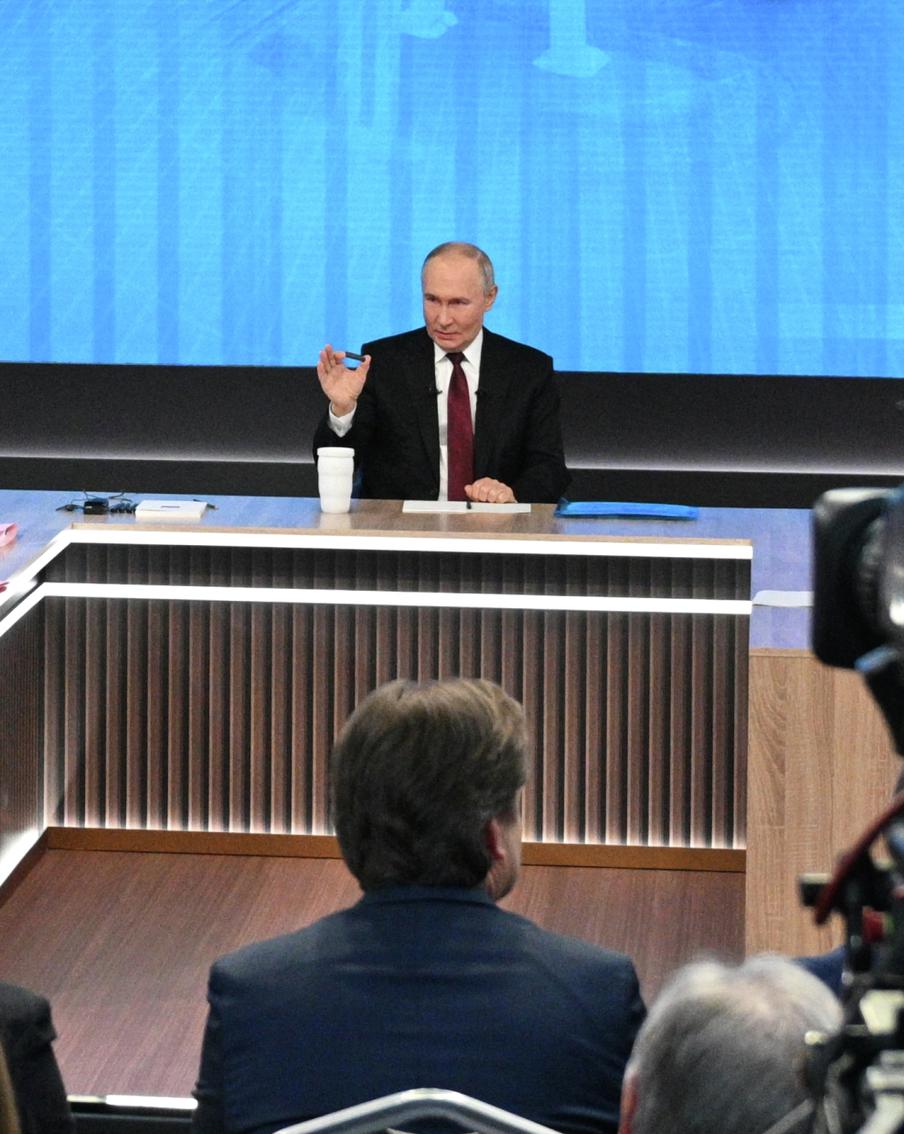 Владимир Путин рассказал о помощи пострадавшим жителям Курской области