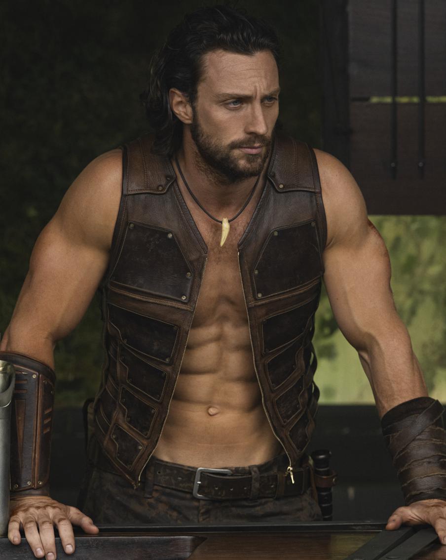 Русский иммигрант Сергей Кравинов выходит на тропу войны в фильме "Крейвен-охотник"