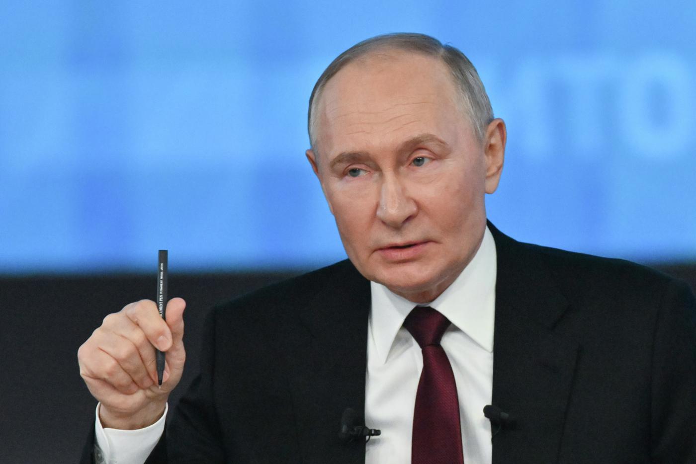 Владимир Путин назвал условия переговоров с Украиной
