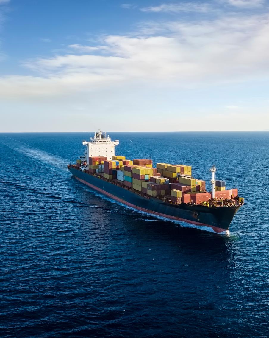 Южная транспортная прокуратура получила сигнал бедствия от ещё одного судна находящегося в Керченском проливе