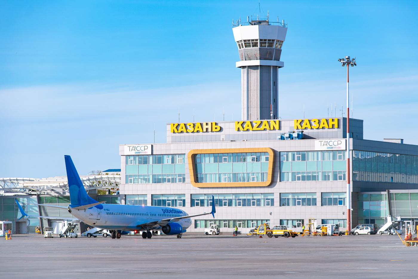 Временные ограничения на полёты введены в аэропорту Казани после утренней атаки дронов