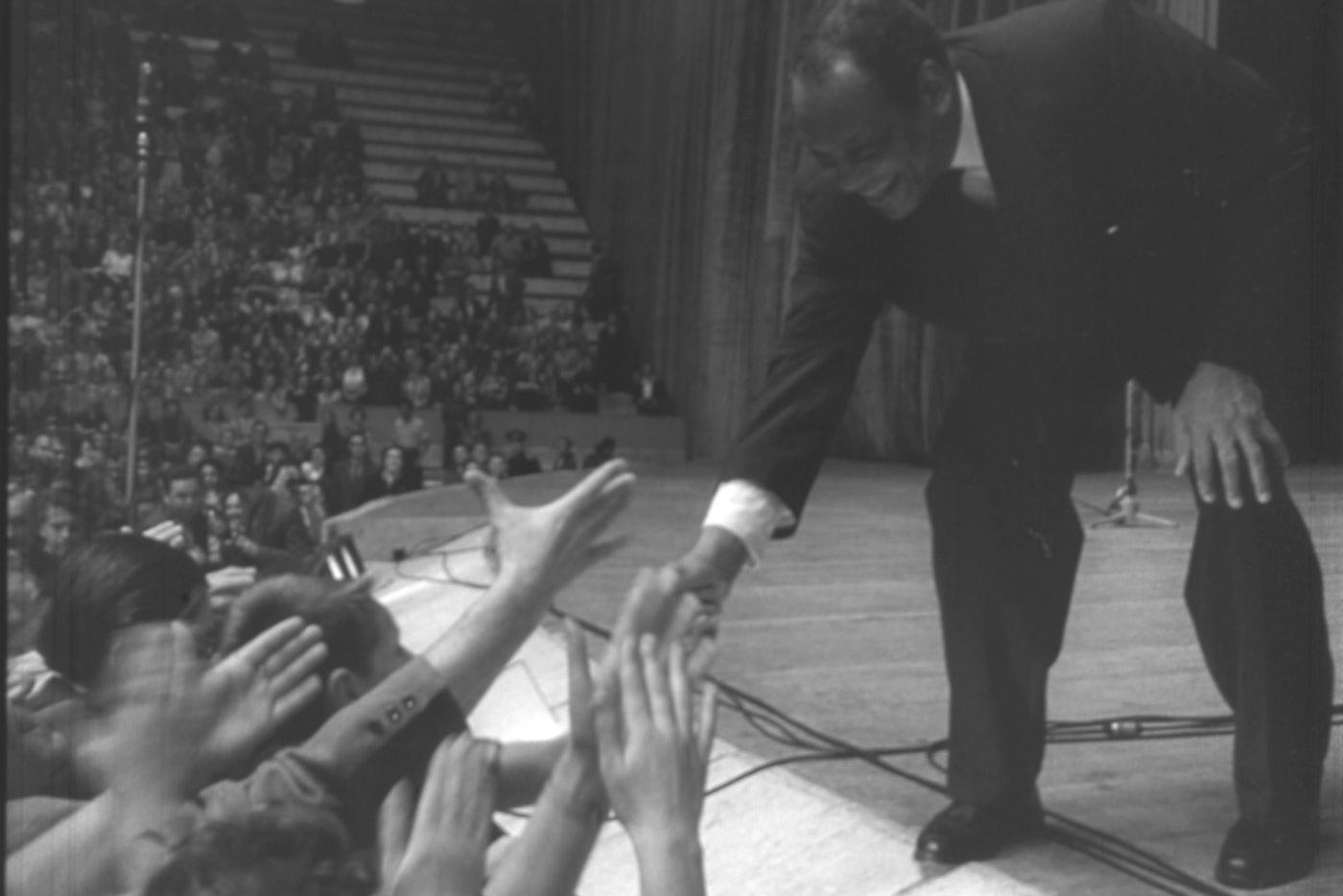 О чём пел чернокожий бас в Советском Союзе: 90 лет назад в СССР впервые приехал Поль Робсон