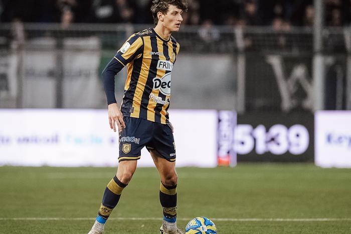 На матче случился скандал из-за правнука Муссолини на поле