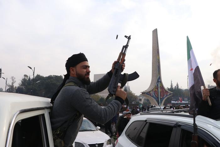 Новый глава МИД Сирии попросил Иран не сеять хаос в стране