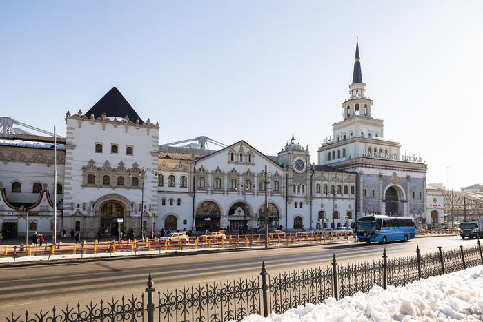 У Площади Трёх вокзалов почти на 50% уменьшилось количество случаев неправильной парковки