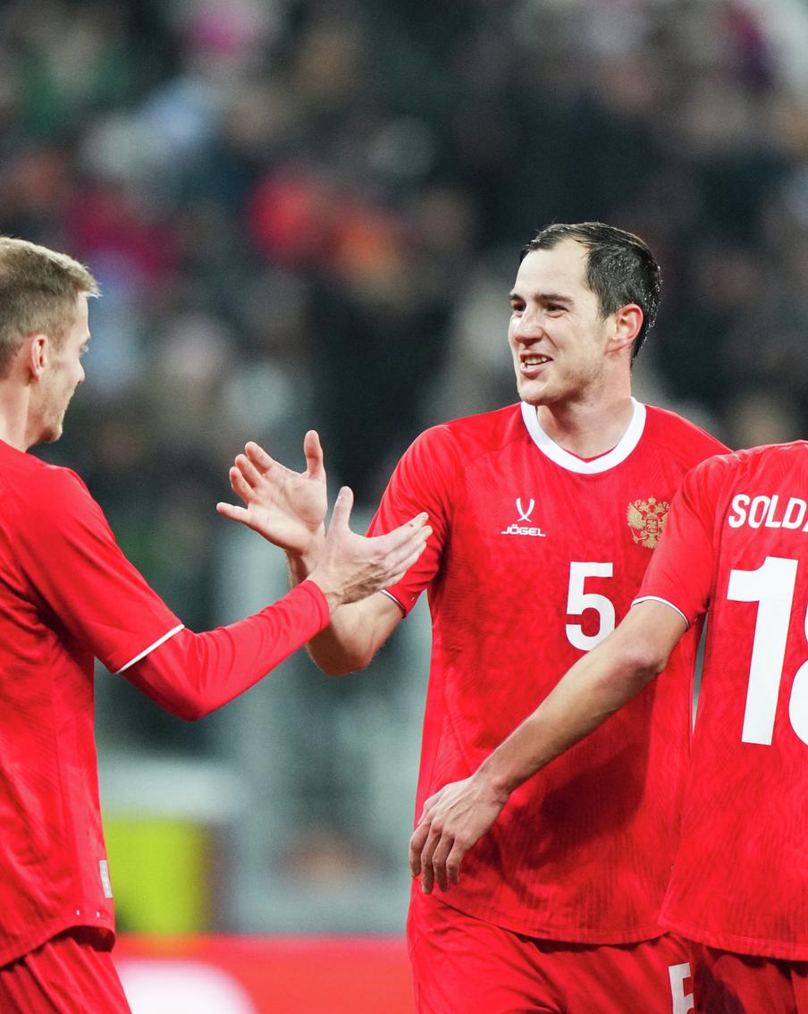 Сборная России по футболу сыграет с командами из Европы в 2025 году