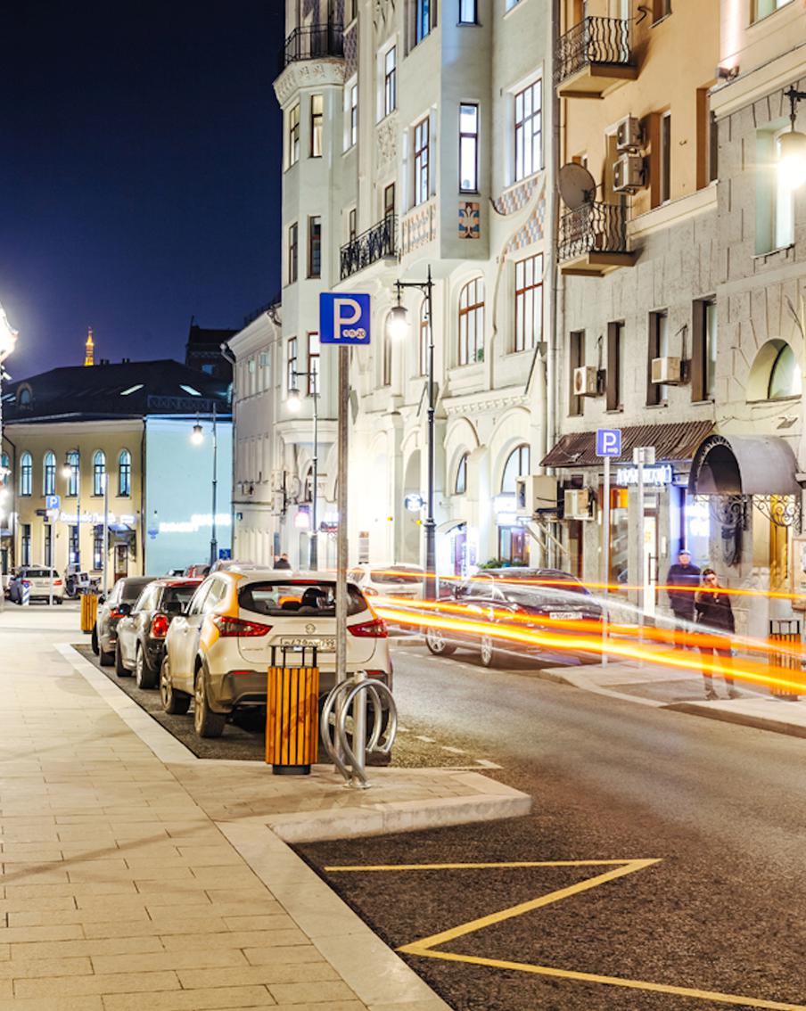Максим Ликсутов: В новогодние праздники парковка на всех улицах Москвы будет бесплатной