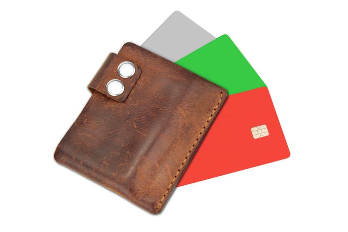 Эксперты оценили стоимость банковских карт россиян на чёрном рынке