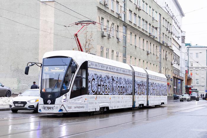 В праздничных трамваях "Витязь-Москва" звучит классическая музыка