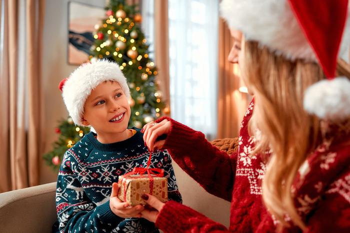 Россиянам рассказали, какие подарки нельзя вернуть в магазин