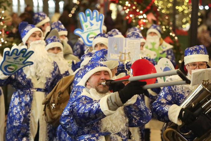 "Зима в Москве": чем заняться в семейном пространстве на Воробьёвых горах