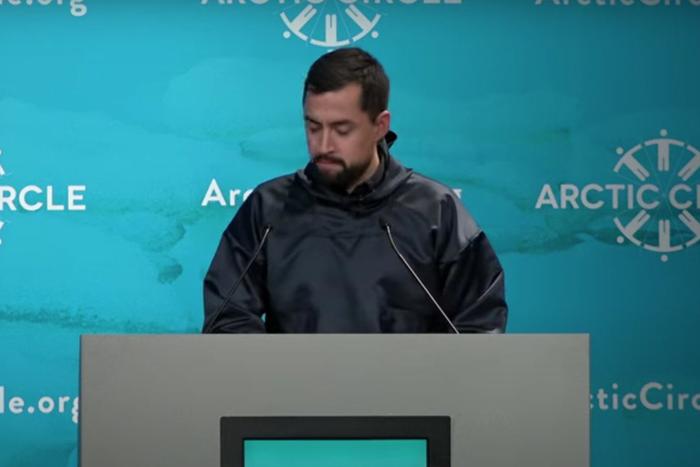 Лидер Гренландии призывает к независимости от Дании на фоне вступления Трампа