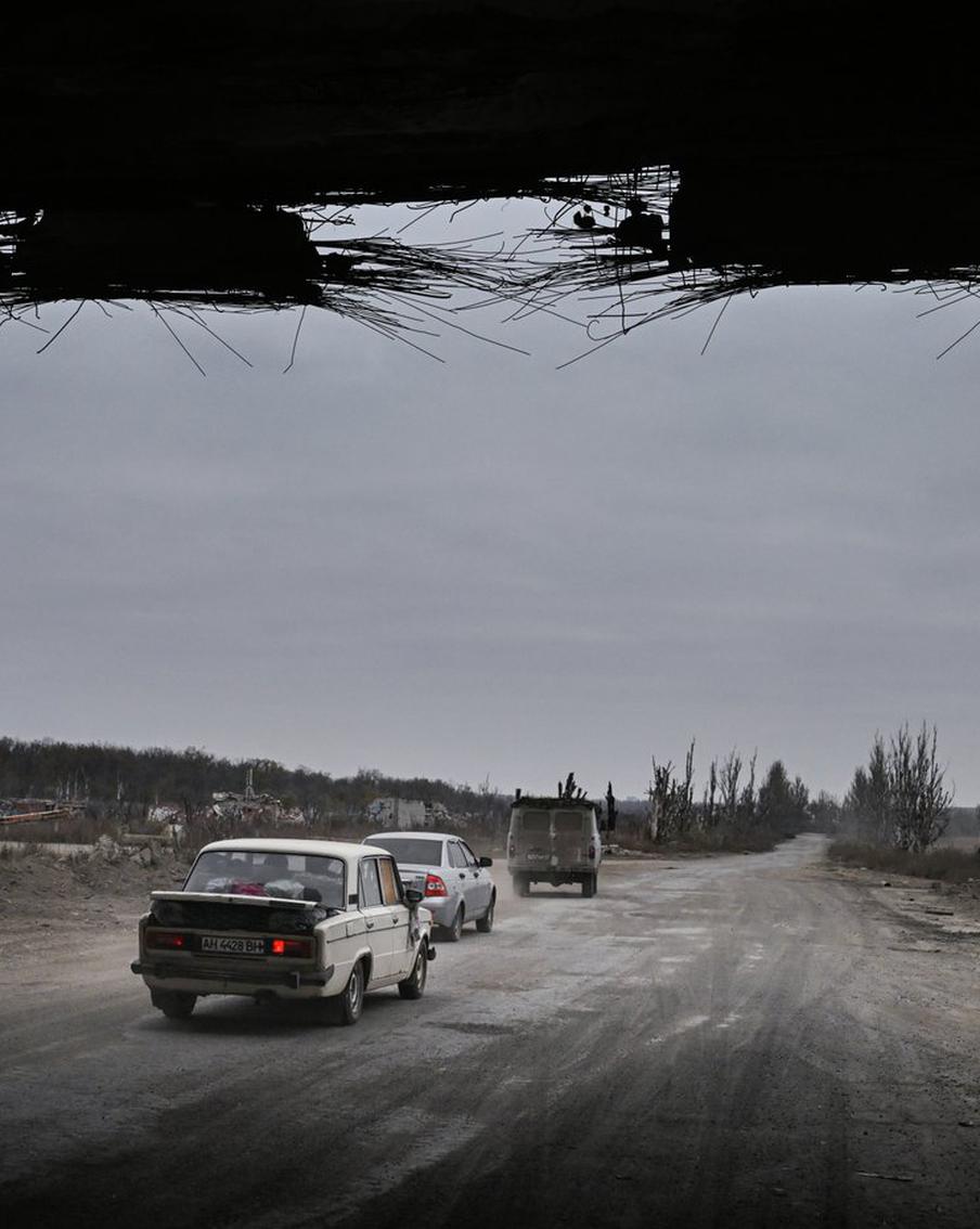 Российские военные установили контроль над крупнейшим городом юго-запада Донбасса