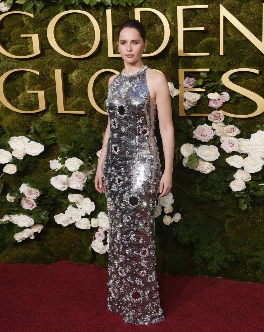 Фелисити Джонс в Prada.