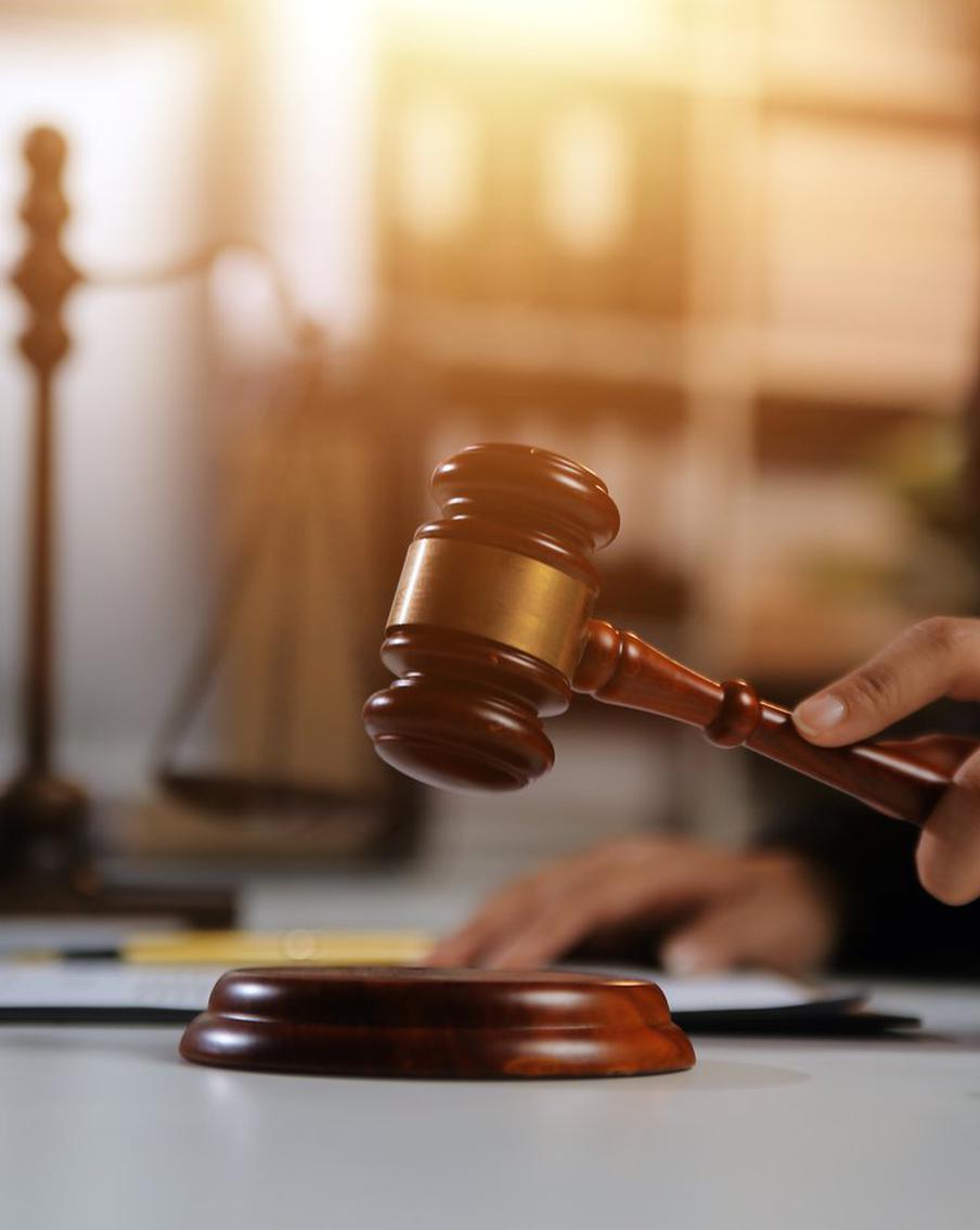 Омский суд приостановил работу кафе "Сказка-пицца", где отравились 42 человека