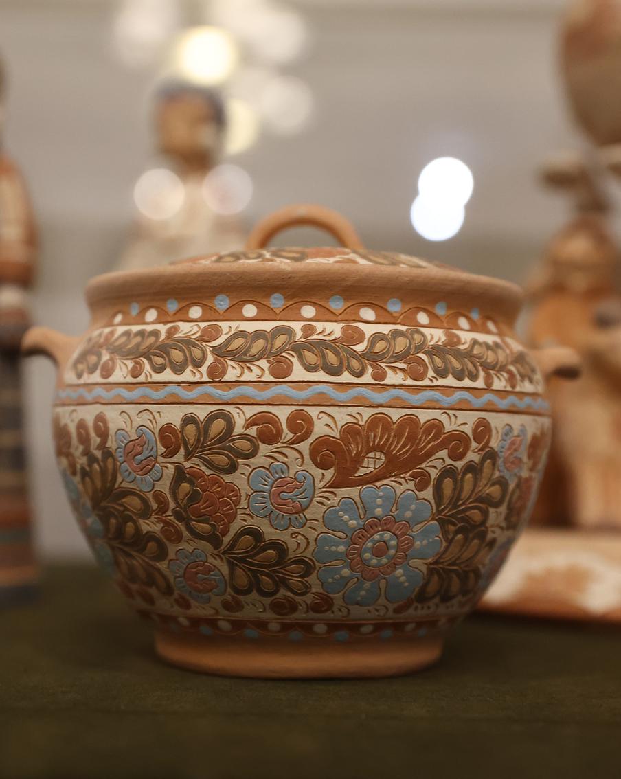 Как Льва Толстого создали из глины, вытоптанной детьми