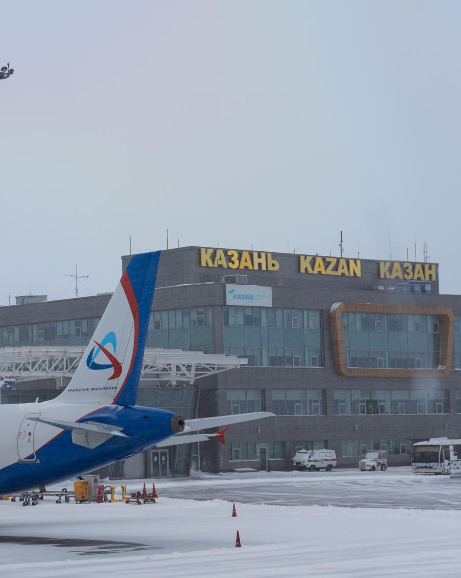 В аэропортах Казани, Ульяновска и Нижнекамска ввели ограничения на полёты