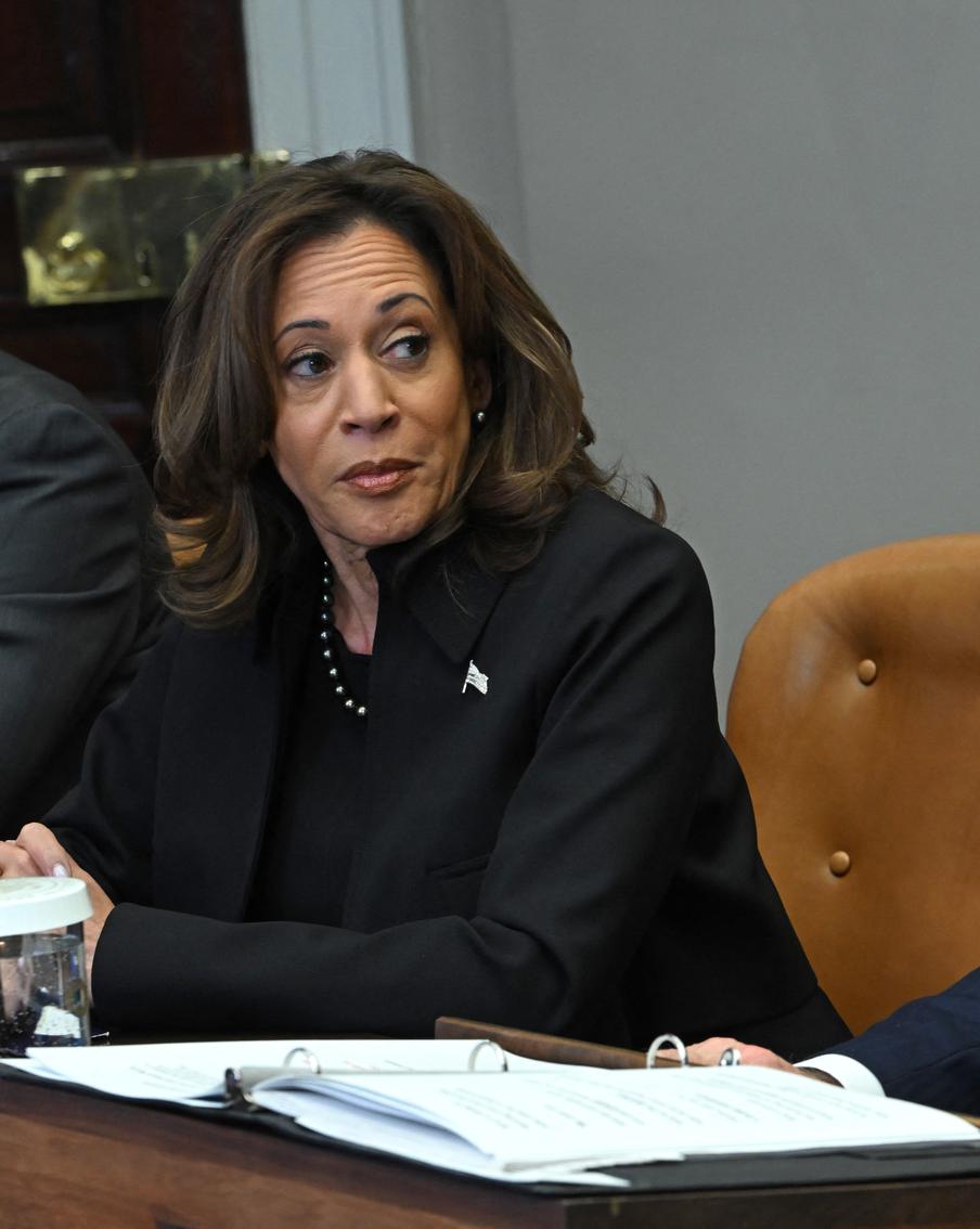 Байден уверен, что Харрис "победила бы" Трампа на выборах