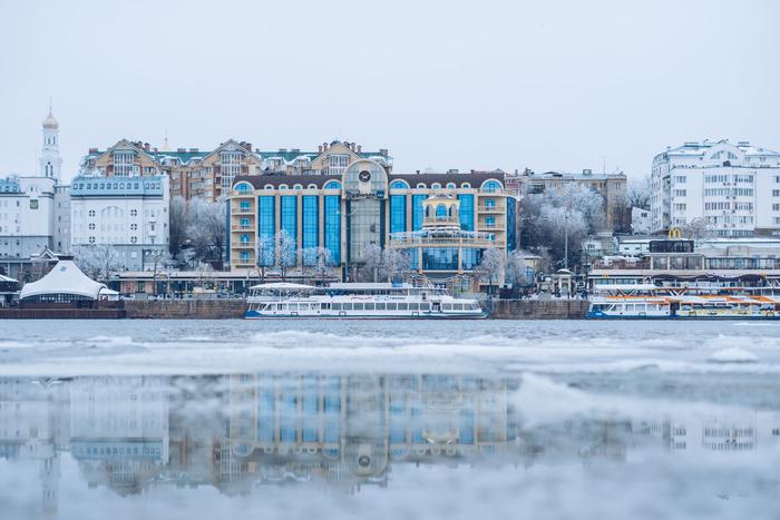 Мэр Ростова-на-Дону заявил, что обнаруженный в реке растворитель не опасен для жителей города