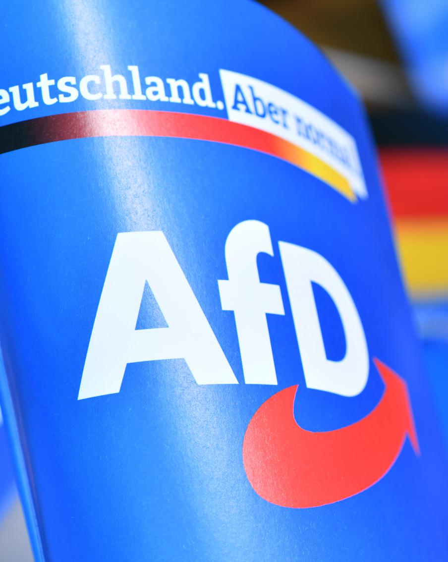 Кандидат в канцлеры ФРГ хочет возобновить работу "Северного потока"